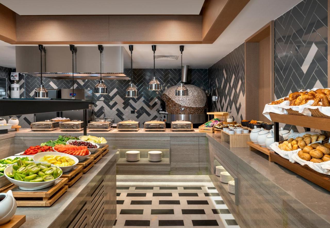 Radisson Collection Hotel, Bodrum Акярлар Екстериор снимка The buffet at the hotel