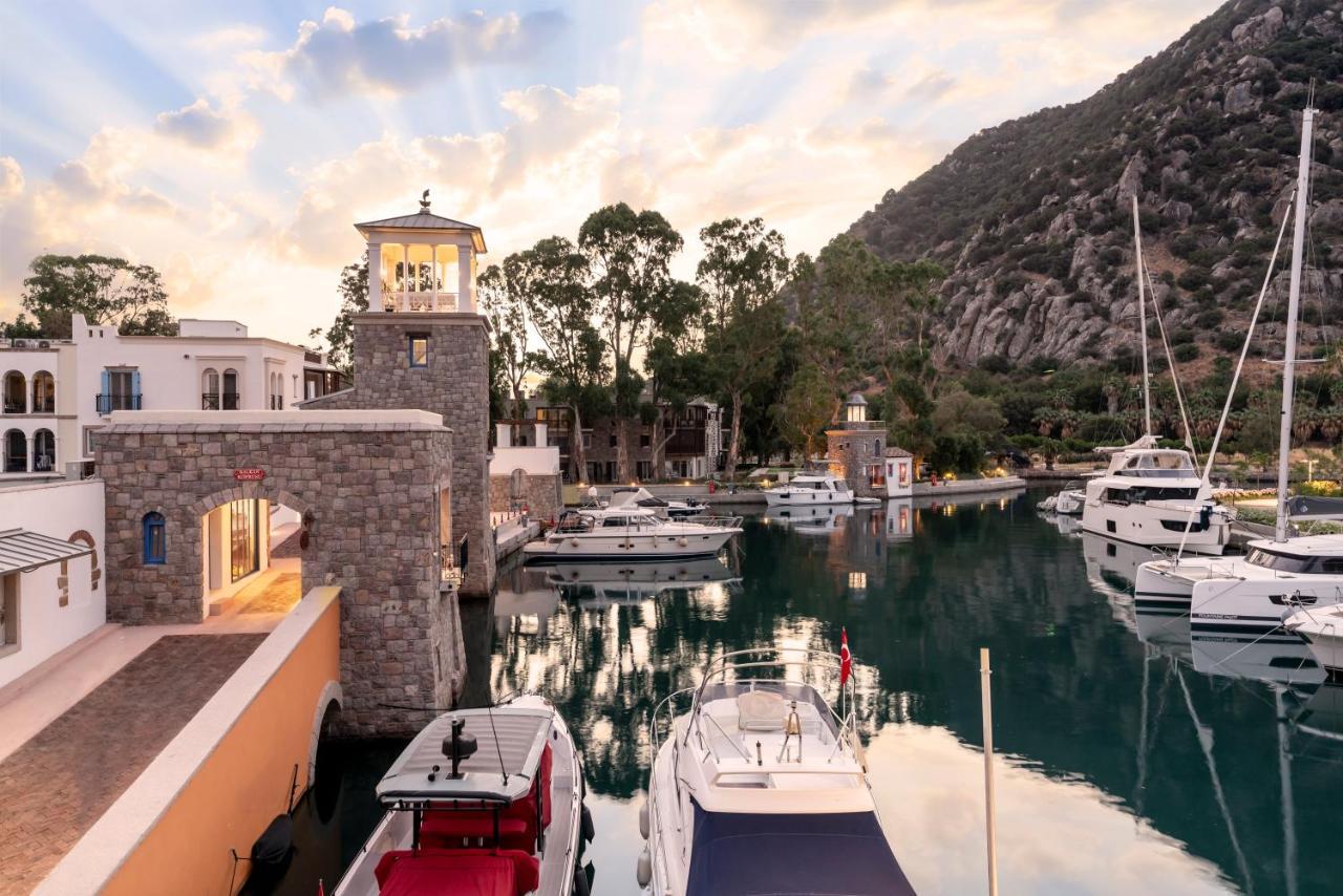 Radisson Collection Hotel, Bodrum Акярлар Екстериор снимка The port of Chania